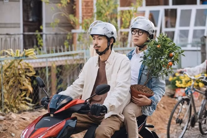 Ngoài giai điệu hấp dẫn, những sáng tác của Đen Vâu thường có ca từ sâu sắc, giàu cảm xúc.