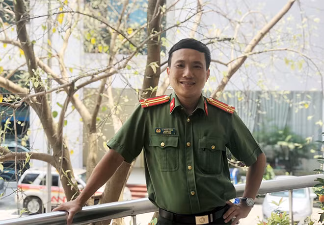 Trung tá, nhà báo Lê Thanh Tăng.