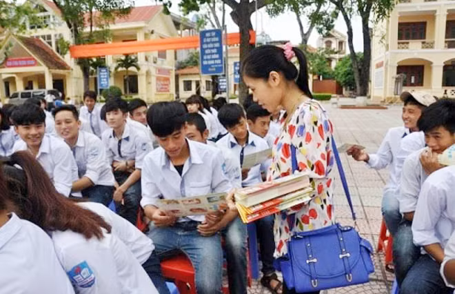 Tuyên truyền phòng chống tệ nạn xã hội xuống tận các trường học. (ảnh minh họa) Tuyên truyền phòng chống tệ nạn xã hội xuống tận các trường học. (ảnh minh họa)
