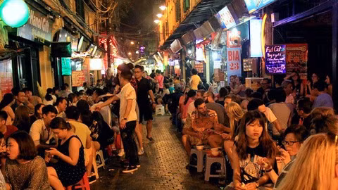 Hà Nội sẽ tập trung phát triển các dịch vụ du lịch để thu hút khách về đêm.