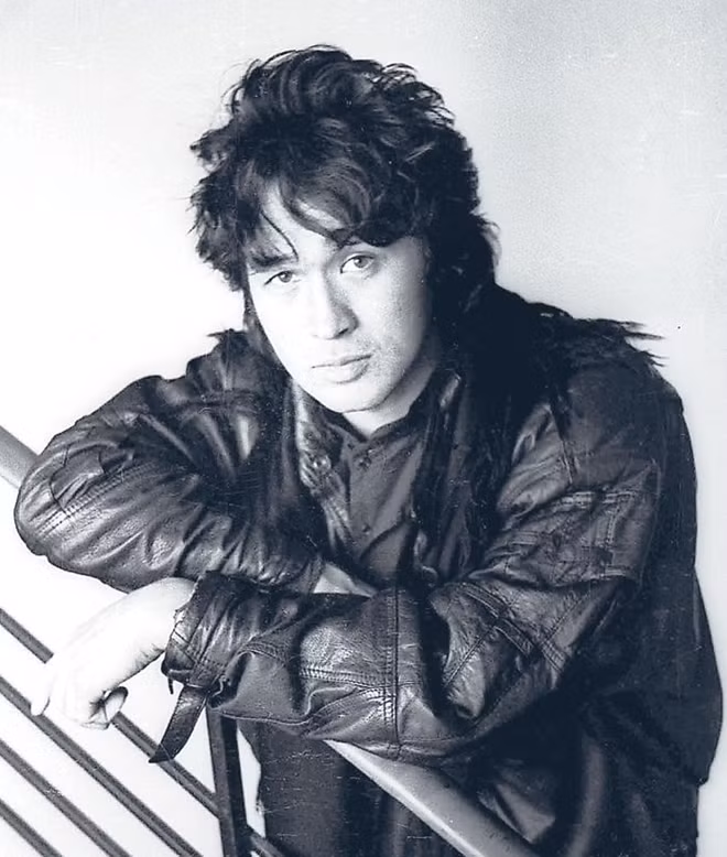 Ca sĩ Viktor Tsoi.