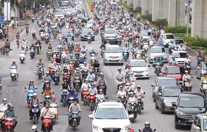 Phương tiện đi không đúng làn đường là nguy cơ cao gây tai nạn giao thông.