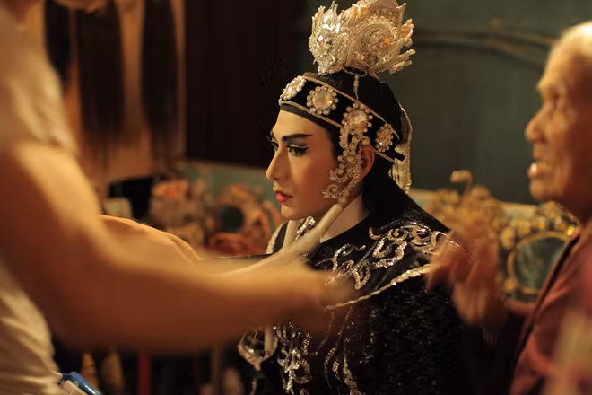 Bộ phim “Song lang” đưa khán giả về thời kì huy hoàng của cải lương.