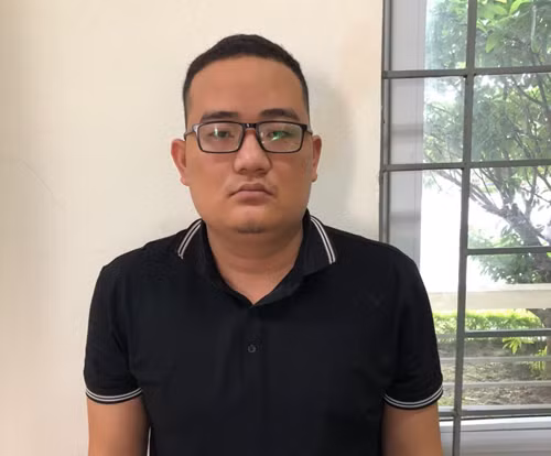 Đối tượng Ngô Gia Thứ.