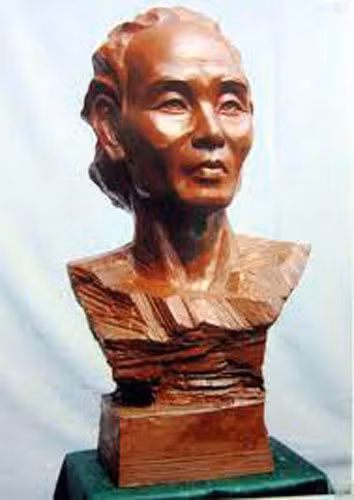 Tượng nhà văn Võ Huy Tâm