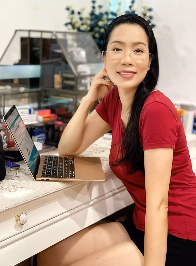 NSƯT Trịnh Kim Chi.