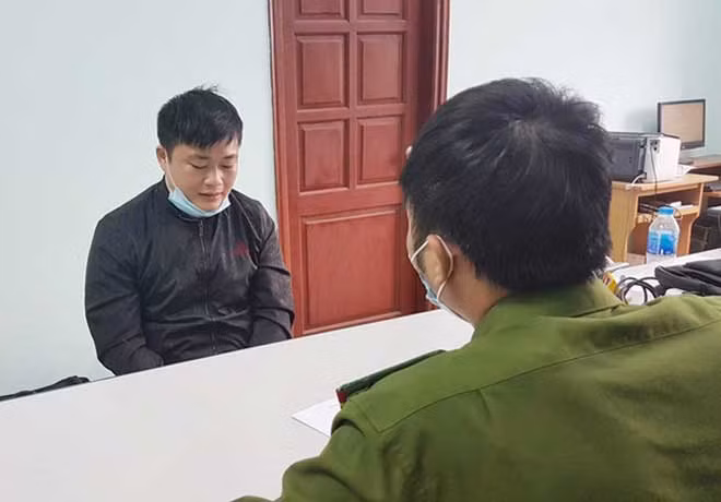 Đối tượng Trương Văn Luyện tại cơ quan Công an.