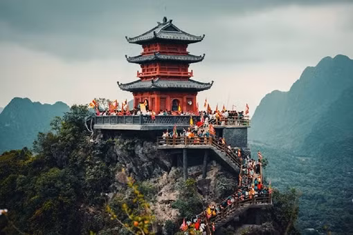 Đường về Tam Chúc bồng lai