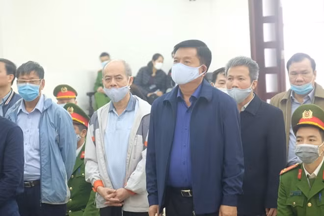 Bị cáo Đinh La Thăng tại phiên xử.