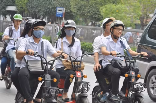 Điều khiển xe đạp điện phải có giấy phép lái xe