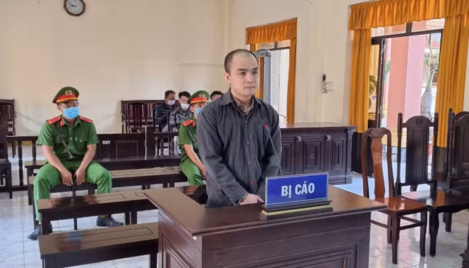 Phiên tòa xét xử Phạm Tuấn Vũ.