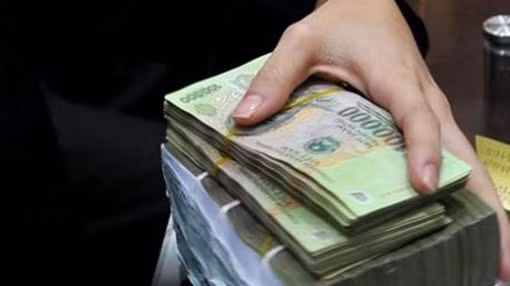 Giám đốc và Kế toán tham ô ngân sách hàng trăm triệu đồng
