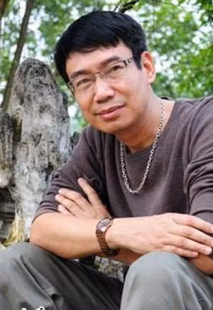 Nhà văn Sương Nguyệt Minh (suongnguyetminh@gmail.com)