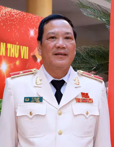 Thiếu tướng Lê Văn Hải, Cục trưởng Cục Hậu cần. Thiếu tướng Lê Văn Hải, Cục trưởng Cục Hậu cần.