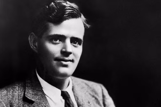 Nhà văn Mỹ Jack London.