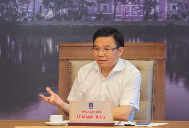.Tổng giám đốc Lê Mạnh Hùng phát biểu. .Tổng giám đốc Lê Mạnh Hùng phát biểu.