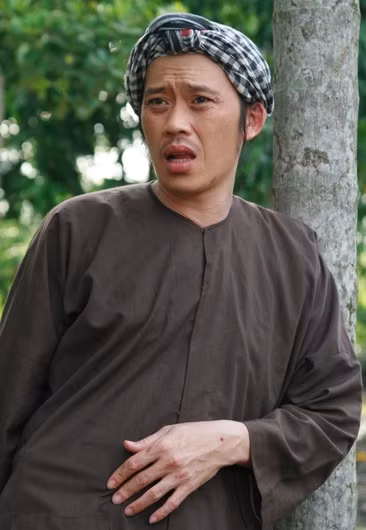 Danh hài Hoài Linh.