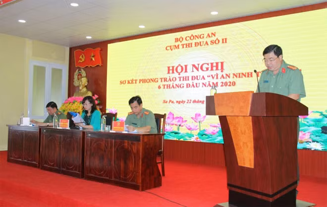 Hội nghị sơ kết phong trào thi đua "Vì ANTQ" 6 tháng đầu năm 2020.