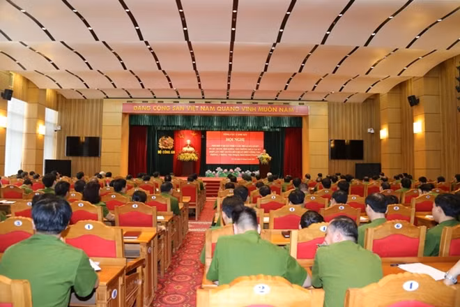 Quang cảnh hội nghị.