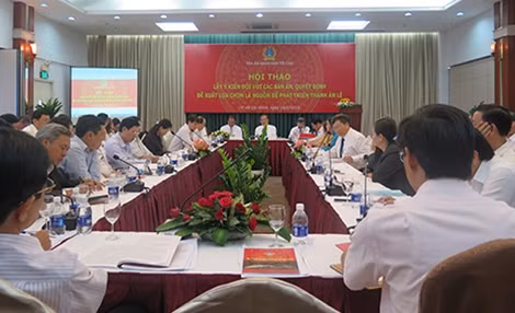 Quang cảnh hội thảo.