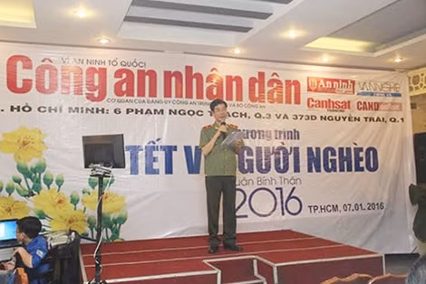 Thiếu tướng Phạm Văn Miên, TBT báo CAND phát biểu tại buổi lễ