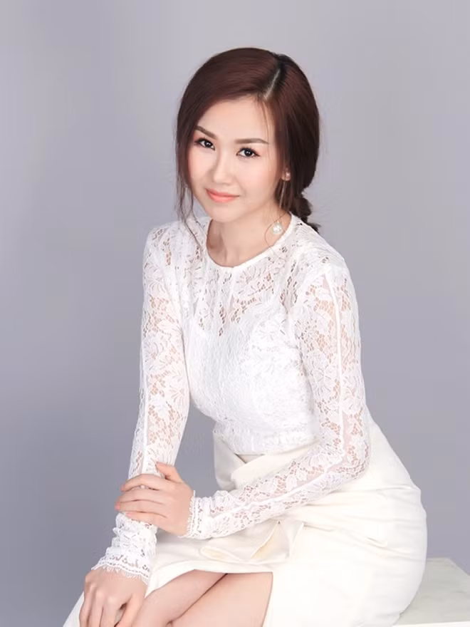 Ca sĩ Võ Hạ Trâm.