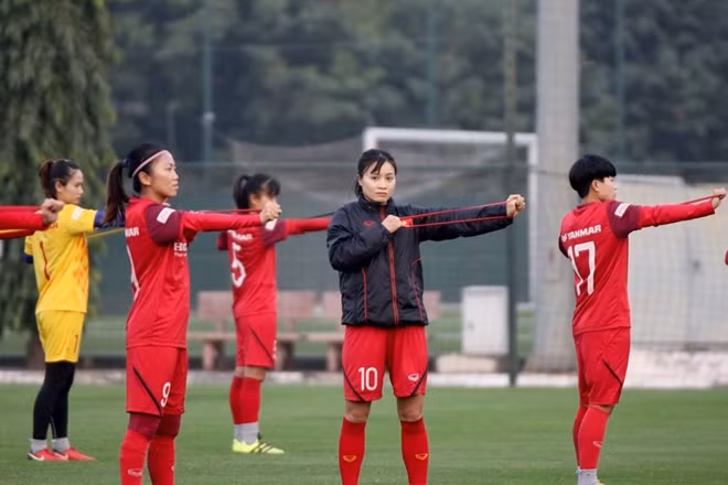 Tại vòng loại Olympic 2020, ĐT nữ Việt Nam nằm ở bảng A cùng CHDCND Triều Tiên, Hàn Quốc và Myanmar.