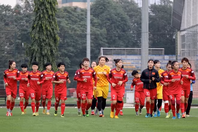 Sau khi giành HCV lần thứ 6 tại SEA Games 30, các tuyển thủ đã có 2 tuần nghỉ xả hơi trước khi quay trở lại tập trung cùng đội để tập luyện hướng đến sân chơi châu lục.