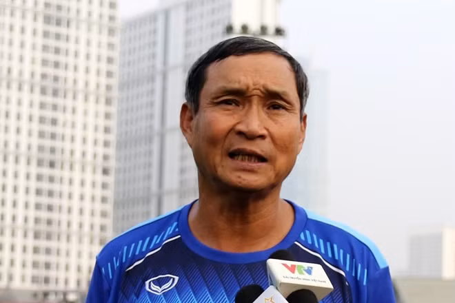 Theo HLV Mai Đức Chung cho biết, trong lần tập trung này có 3 gương mặt kỳ cựu sẽ không tham gia cùng đội là Nguyễn Thị Xuyến, Vũ Thị Nhung và Vũ Thị Thúy.