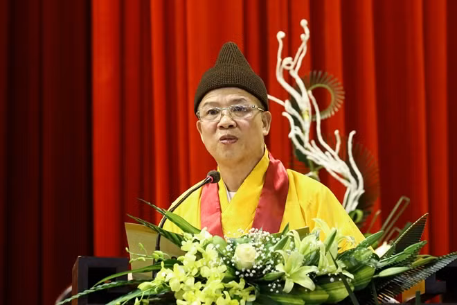 Thượng toạ Thích Thanh Quyết phát biểu tại buổi lễ