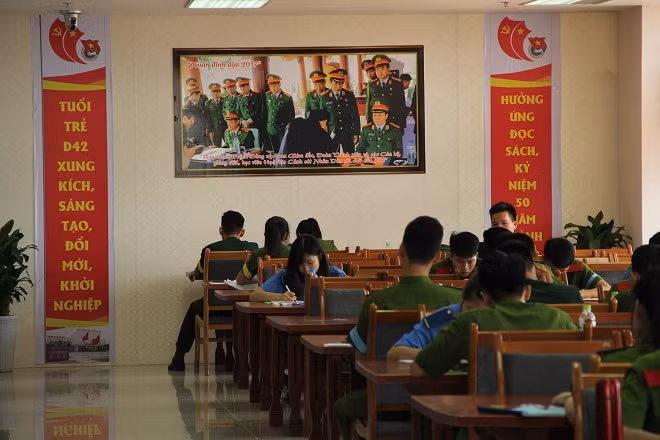 Tất cả nhằm tạo nên một không gian thư viện thân thiện với bạn đọc.