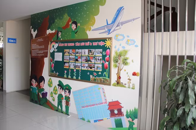 Bản tin của thư viện được thiết kế độc đáo, khác lạ và bắt mắt.
