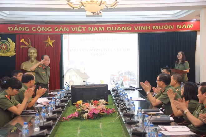 Các đại biểu dự buổi tập huấn.