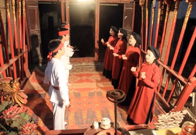 Hát Ghẹo đang bị mai một (ảnh Báo Phú Thọ) Hát Ghẹo đang bị mai một (ảnh Báo Phú Thọ)