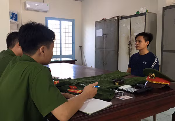 Đối tượng Trần Trung Can tại cơ quan Cảnh sát điều tra.