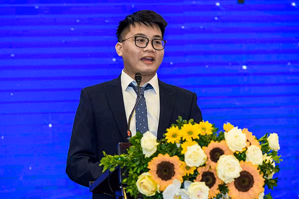 Phạm Đình Nguyện (Giảng viên trường Đại học Công nghệ, Đại học Quốc gia Hà Nội) mong muốn chương trình sẽ được mở rộng và lan tỏa mạnh mẽ, góp phần chắp cánh cho đội ngũ nghiên cứu. Phạm Đình Nguyện (Giảng viên trường Đại học Công nghệ, Đại học Quốc gia Hà Nội) mong muốn chương trình sẽ được mở rộng và lan tỏa mạnh mẽ, góp phần chắp cánh cho đội ngũ nghiên cứu.