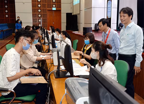 Ảnh minh họa: Cần xây dựng nền tảng dữ liệu, kho học liệu thống nhất để thúc đẩy chuyển đổi số trong giáo dục.