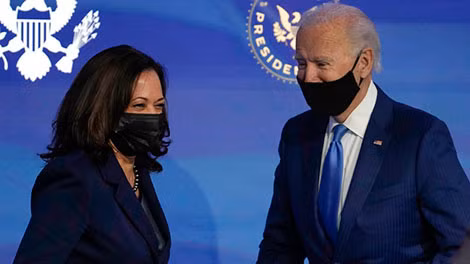 Ông Joe Biden và bà Kamala Harris sẽ trở thành Tổng thống và Phó Tổng thống thứ 46 của nước Mỹ. Ảnh: AP.