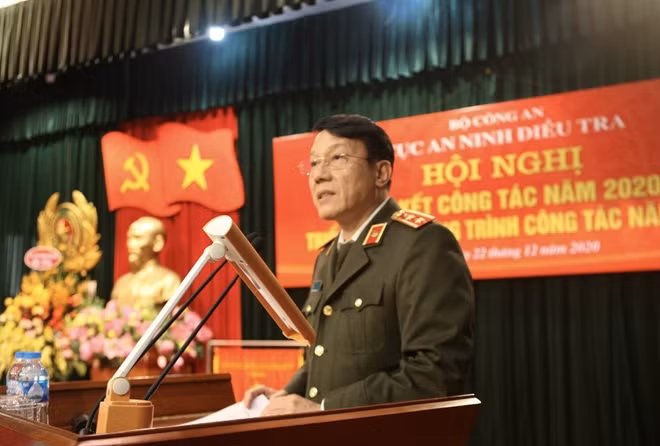 Thứ trưởng Lương Tam Quang phát biểu tại hội nghị.