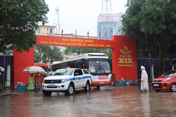 Công an Nghệ An đảm bảo an toàn tuyệt đối trong thời gian diễn ra Đại hội.