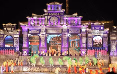 Một tiết mục trình diễn tại Festival Huế lần thứ 9.