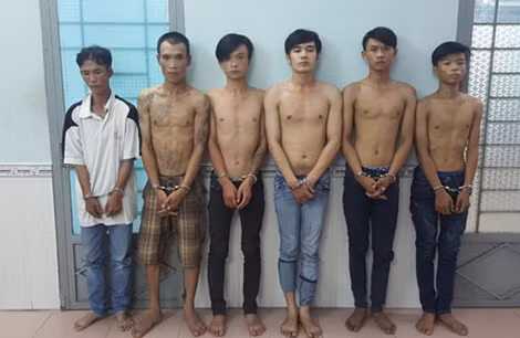 Các đối tượng gây ra cái chết cho anh A., có đối tượng chỉ mới 14 tuổi.