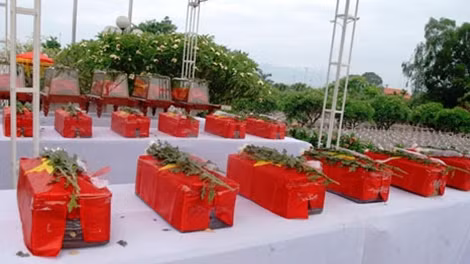 Sự hi sinh anh dũng của các liệt sĩ đã góp phần tô thắm truyền thống đoàn kết, thủy chung hai nước Việt Nam-Lào.