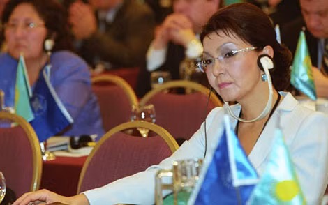Bà Dariga Nazarbayev.