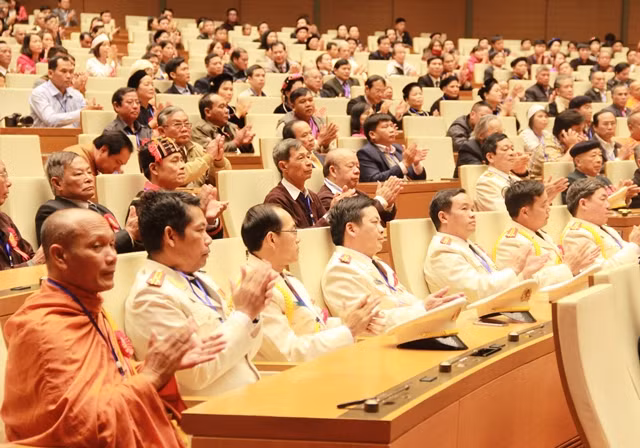 Các đại biểu dự buổi gặp mặt.