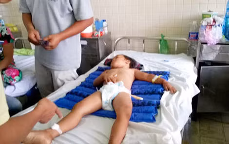 Hai nạn nhân đang được chăm sóc tại Bệnh viện Chợ Rẫy