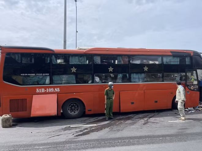 Hiện trường vụ tai nạn giao thông . Ảnh: Trạm CSGT Ninh Hòa