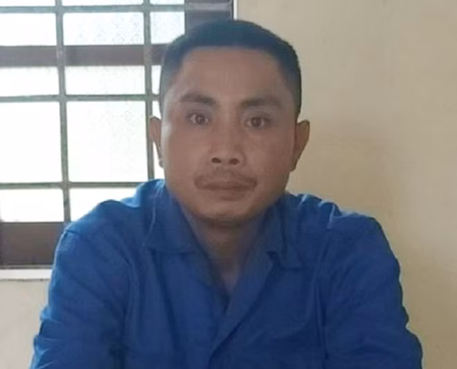 Đối tượng Phạm Văn Hiếu sau khi bị bắt giữ. Ảnh : SB