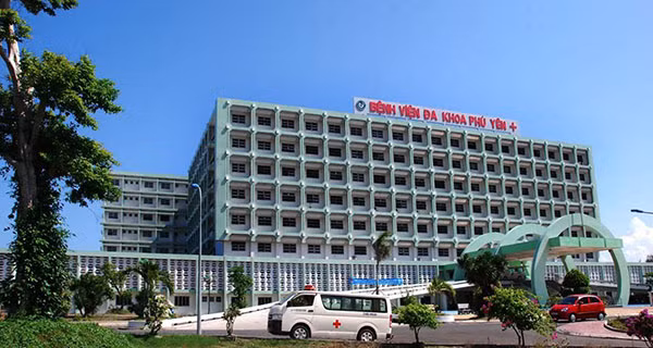 Bệnh viện Đa khoa tỉnh Phú Yên có đủ thiết bị, năng lực xét nghiệm sàng lọc virus SARS-Cov-2 từ ngày 25-3-2020.