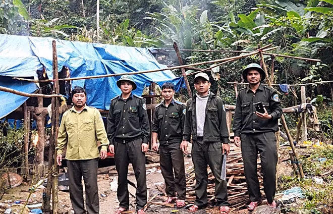 VQG Sông Thanh bố trí lực lượng chốt chặn tại các bãi vàng thuộc xã Đắc Pring, huyện Nam Giang.